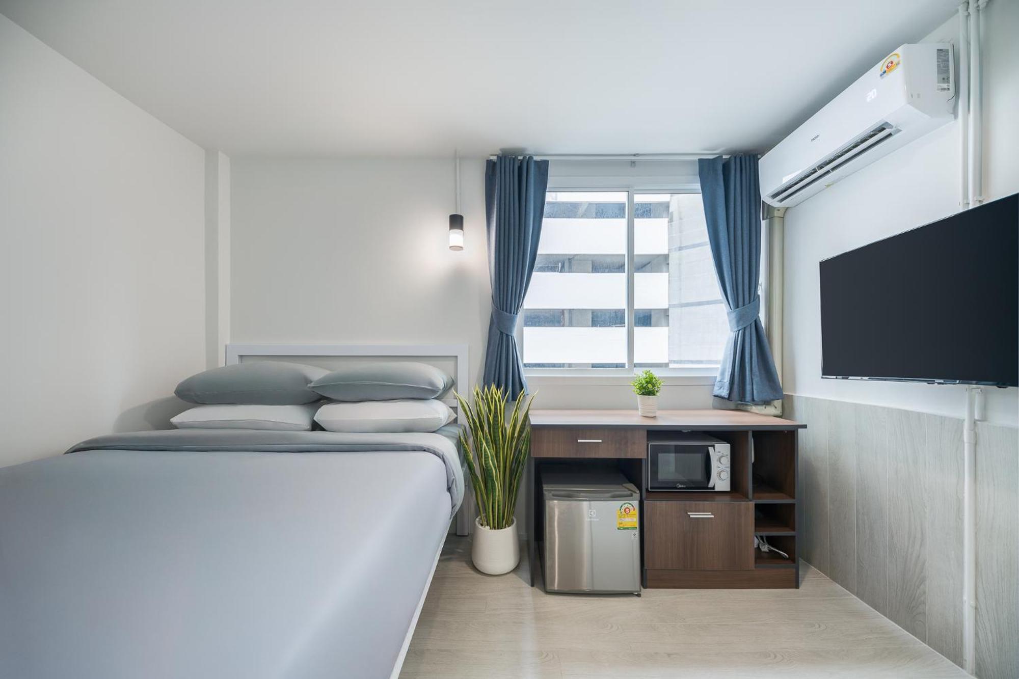 Platinum Premium Deluxe Apartments Bangkok Bagian luar foto