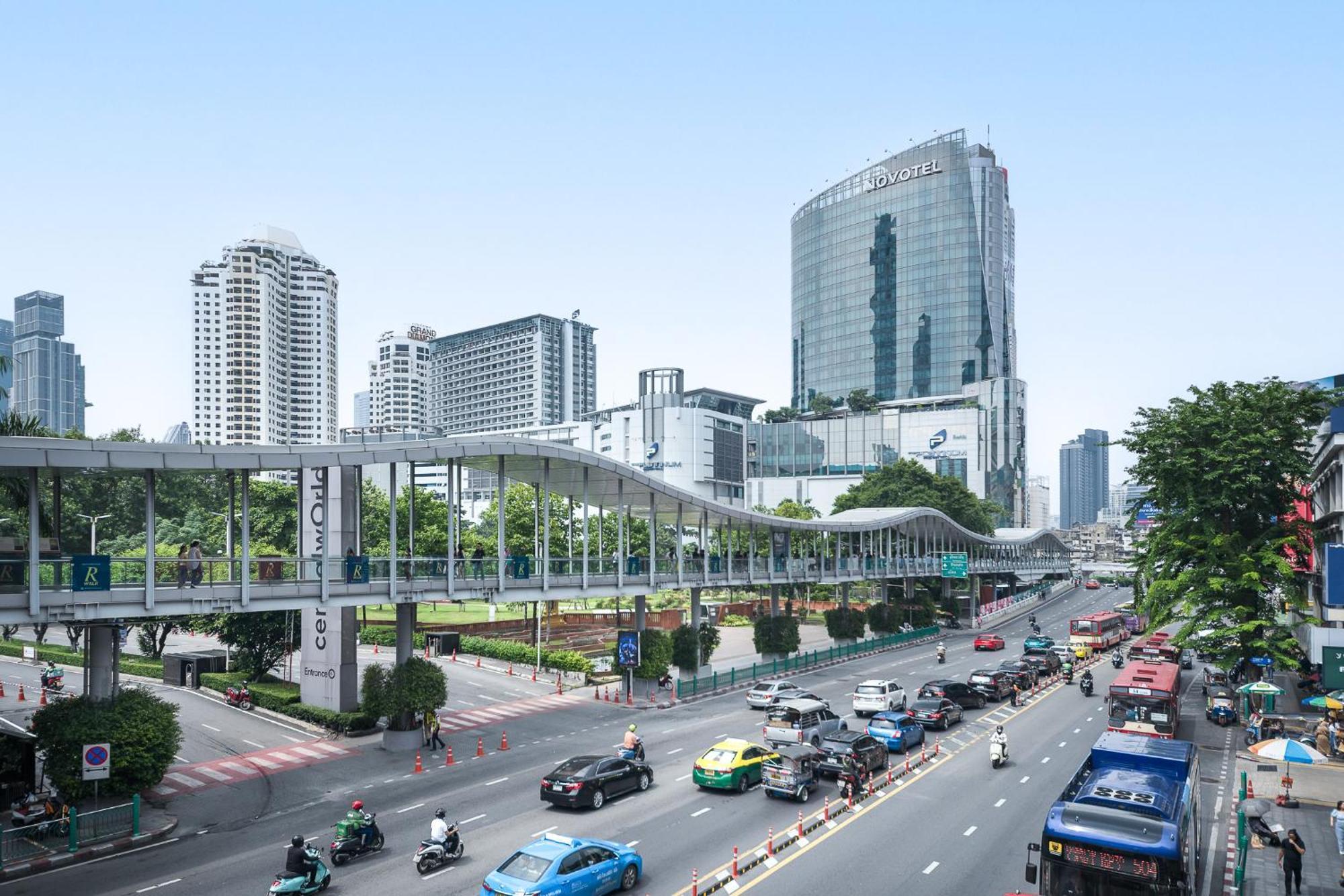 Platinum Premium Deluxe Apartments Bangkok Bagian luar foto